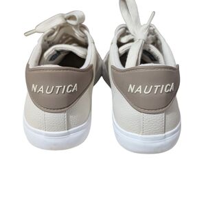 Nautica Hartnell Women’s White Faux Leather Sneakers Size 8.5